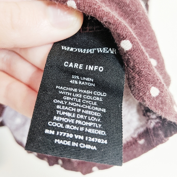 $$$ WhoWhatWhear lightweight long sleeve shirt - Picture 5 of 5